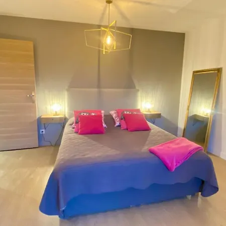 Superb For 4 People With Views Of The Dunes *