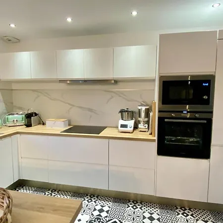 Superb For 4 People With Views Of The Dunes