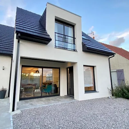 Superb For 4 People With Views Of The Dunes *